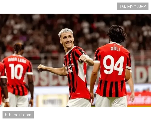 帕尔马定位球战术成亮点，状态回暖引期待